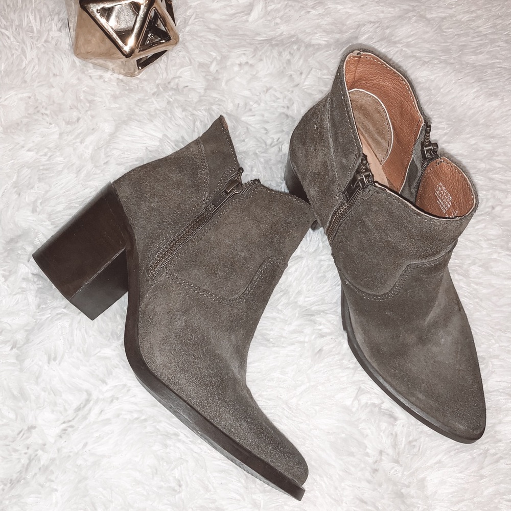 Steve Madden Booties